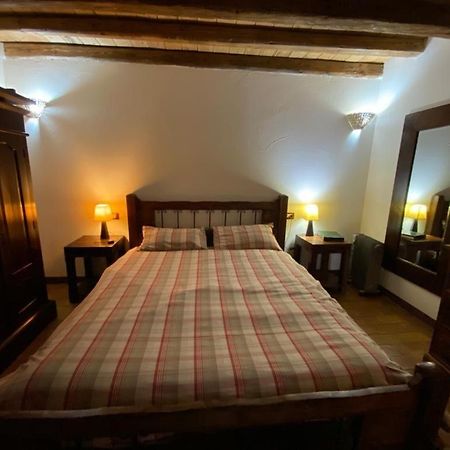 Agriturismo Bassara Le Capanne Argenta Bagian luar foto