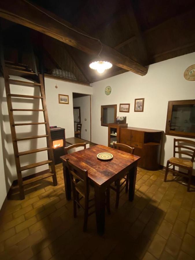 Agriturismo Bassara Le Capanne Argenta Bagian luar foto